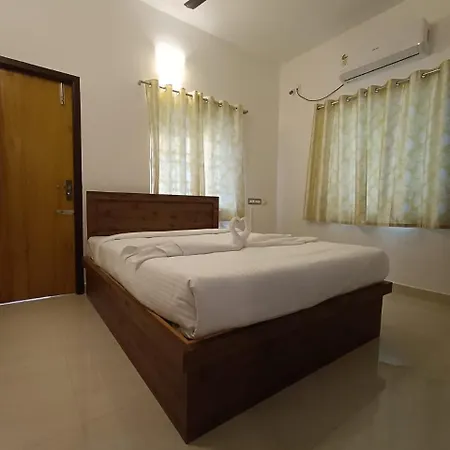 Le Poshe Luxury - Tie Hotels & Resorts Pondicherry Exterior photo